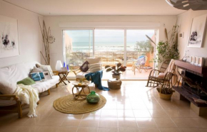 Beachfront House, Valencia, Wifi, Paddle Surf Board, Incredible Views Sueca